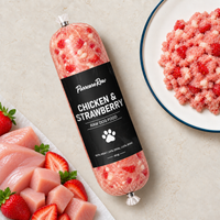 Chicken & Strawberry 454g | 80/10/10 lifestyle image